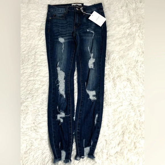 KANCAN jeans Mid Rise Ankel Destoyed Skinny Jeans, 5/26. New with tag - Picture 12 of 16